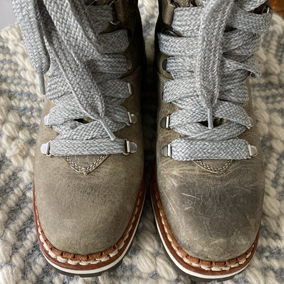 NEW!!! Women’s Lace up Boots, Combat, Winter Faux fur! Fully lined Size 7 - Picture 5 of 16